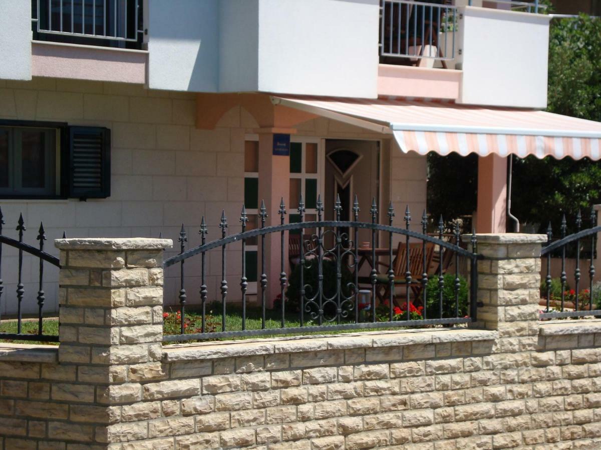 Apartman Strk Sukošan Buitenkant foto