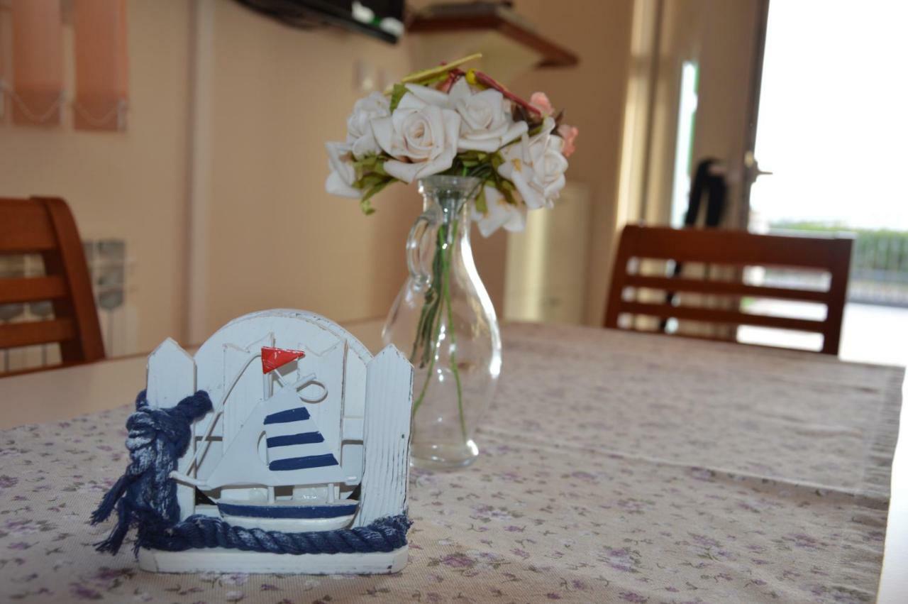 Apartman Strk Sukošan Buitenkant foto